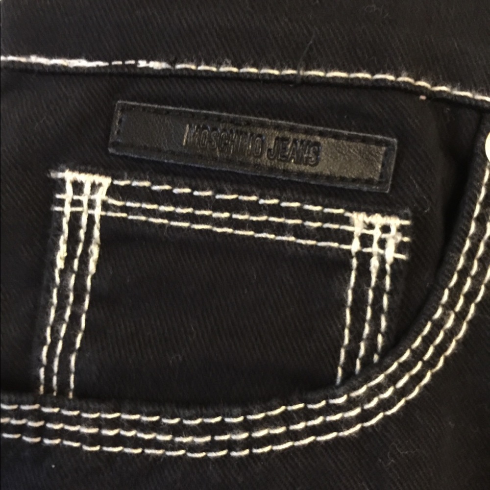Women’s Jeans - Picture 5 of 8